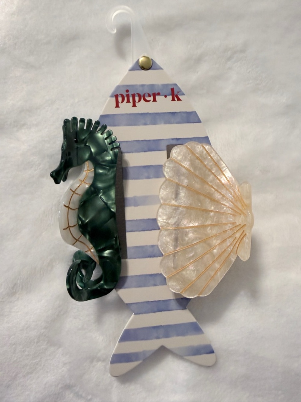 Piper K Green Seahorse & Pearl Shell Decorative Fish Clip